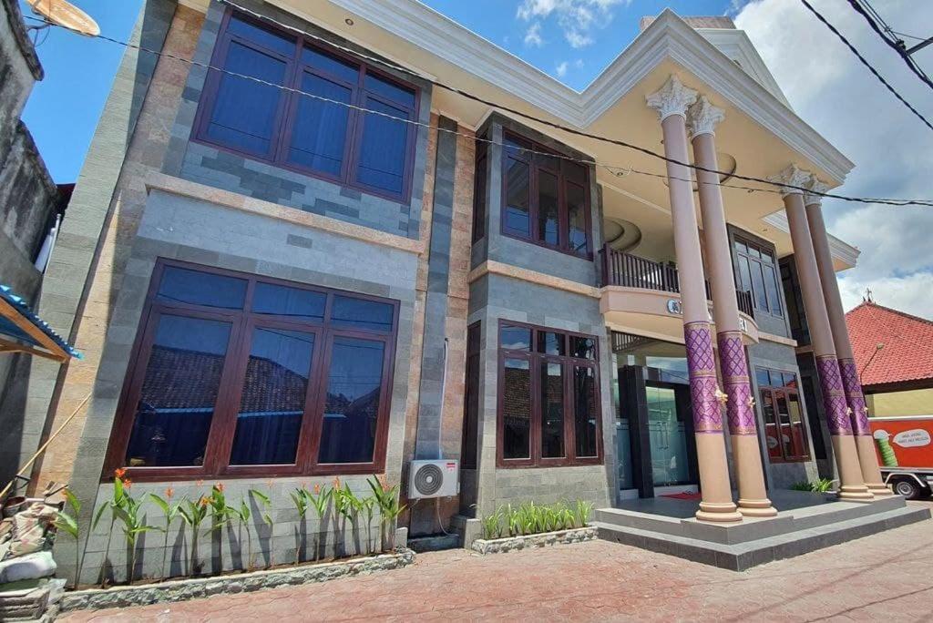 Grand Puri Hotel Batununggul 外观 照片