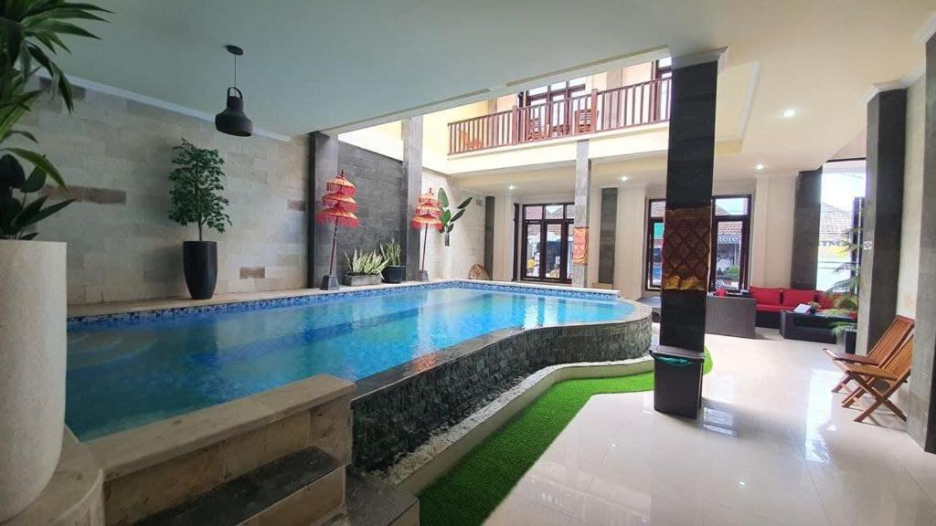 Grand Puri Hotel Batununggul 外观 照片